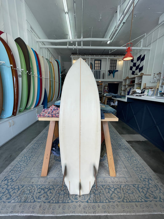 5'8" Double Wing Bat Tail