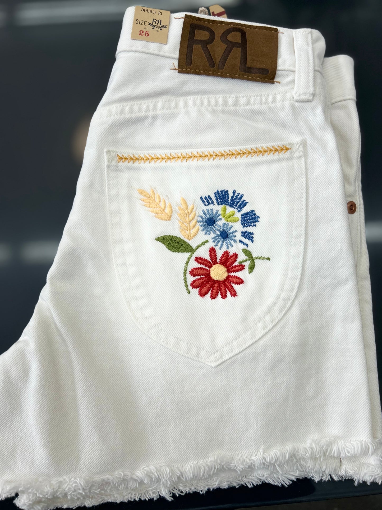 White Muti color flower shorts